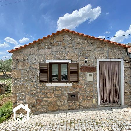 Villa A Casa Da Avo Mina à Sortelha Extérieur photo